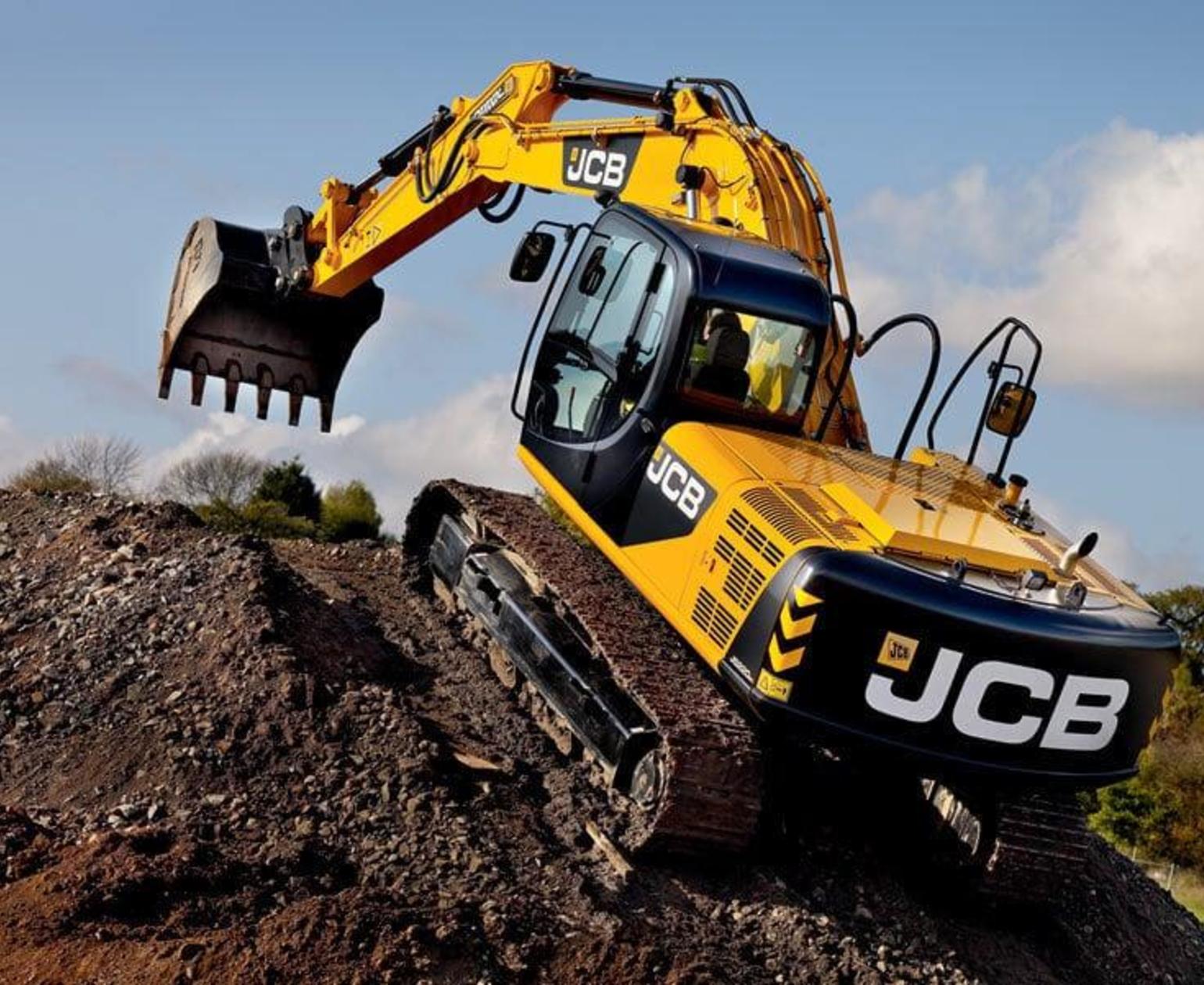 Услуги спецтехники. JCB js205nlc. JCB 205 экскаватор гусеничный. JCB js370 гусеничный экскаватор. Гусеничный экскаватор JCB 220.