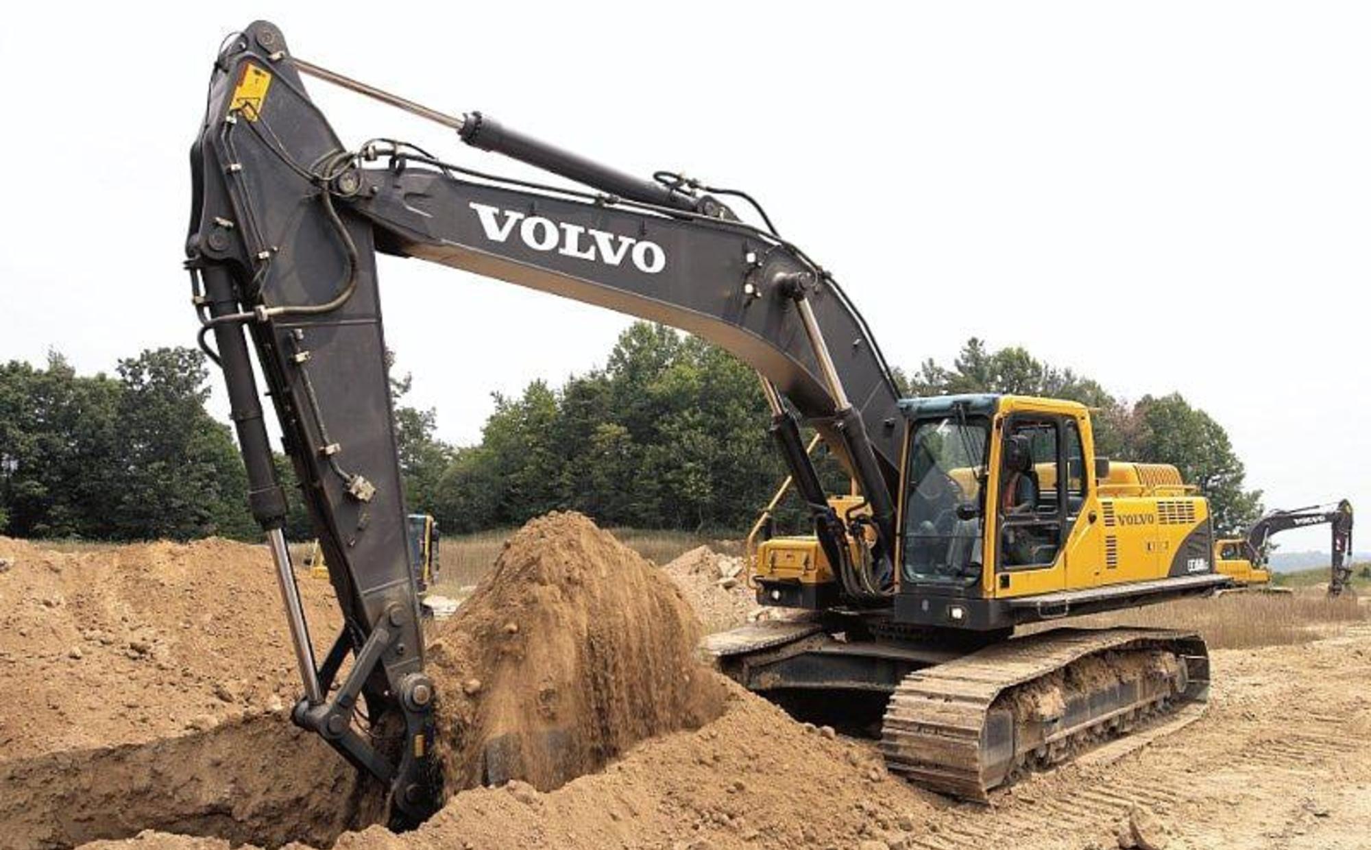 Аренда экскаватора VOLVO EC 360 B