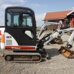 Аренда мини-экскаватора BobCat 323