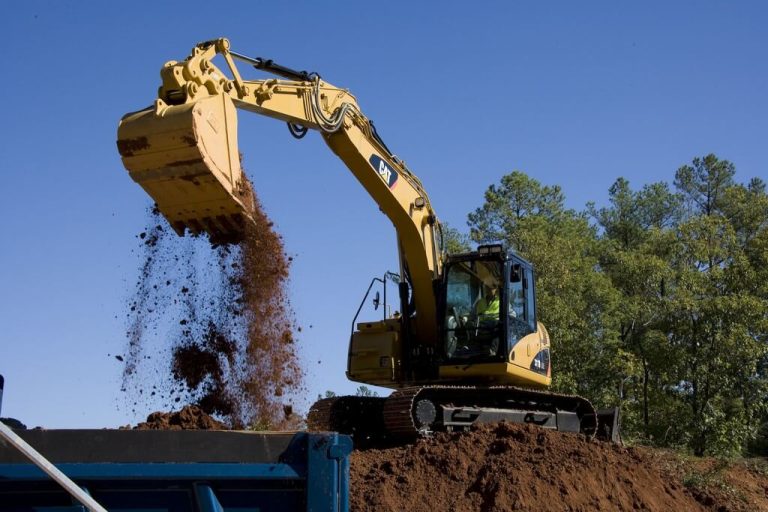Аренда гусеничного экскаватора Caterpillar 311D LRR