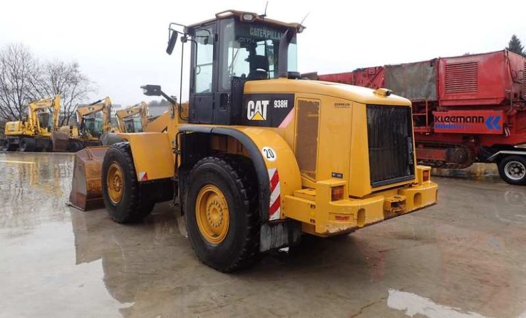Аренда фронтального погрузчика Caterpillar 938H в Минске