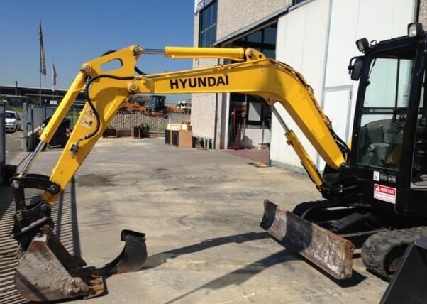 Аренда мини-экскаватора Hyundai R35-7