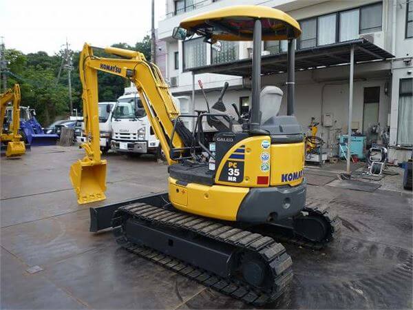 Аренда мини-экскаватора Komatsu PC35MR-3 — фото 2