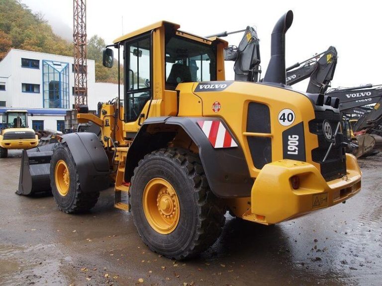 Аренда фронтального погрузчика Volvo L90G в Минске