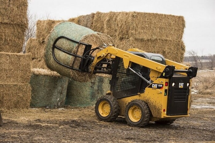 Аренда мини-погрузчика Caterpillar 232D