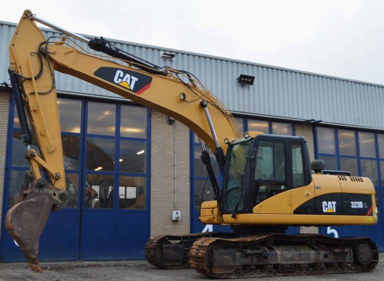 Аренда экскаватора Caterpillar 323 DL