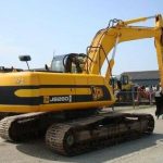 Аренда полуболотного экскаватора JCB JS260 LC