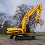 Аренда полуболотного экскаватора JCB JS260 LC