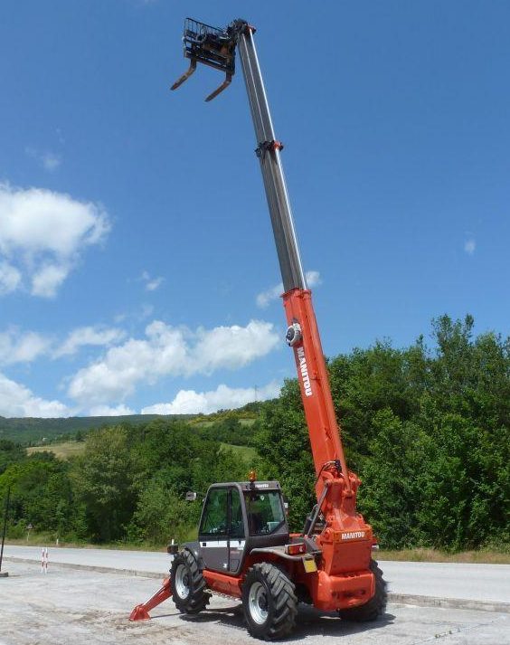 Аренда телескопического погрузчика Manitou MT1740 — фото 2