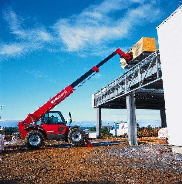 Аренда телескопического погрузчика Manitou MT1840 — фото 4