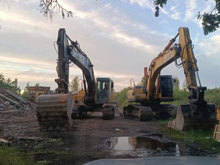 Аренда гусеничного экскаватора Volvo EC240